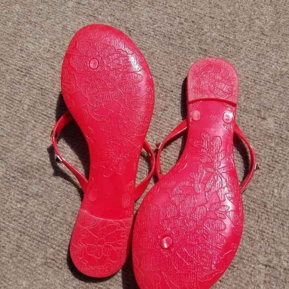 Red bow & studs sandals - Picture 5 of 6